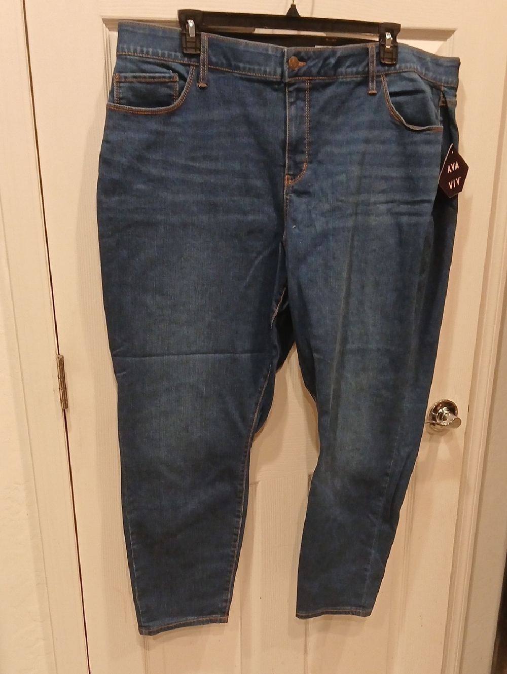 Ava & Viv Slim Straight Women's Denim Jeans in Blue